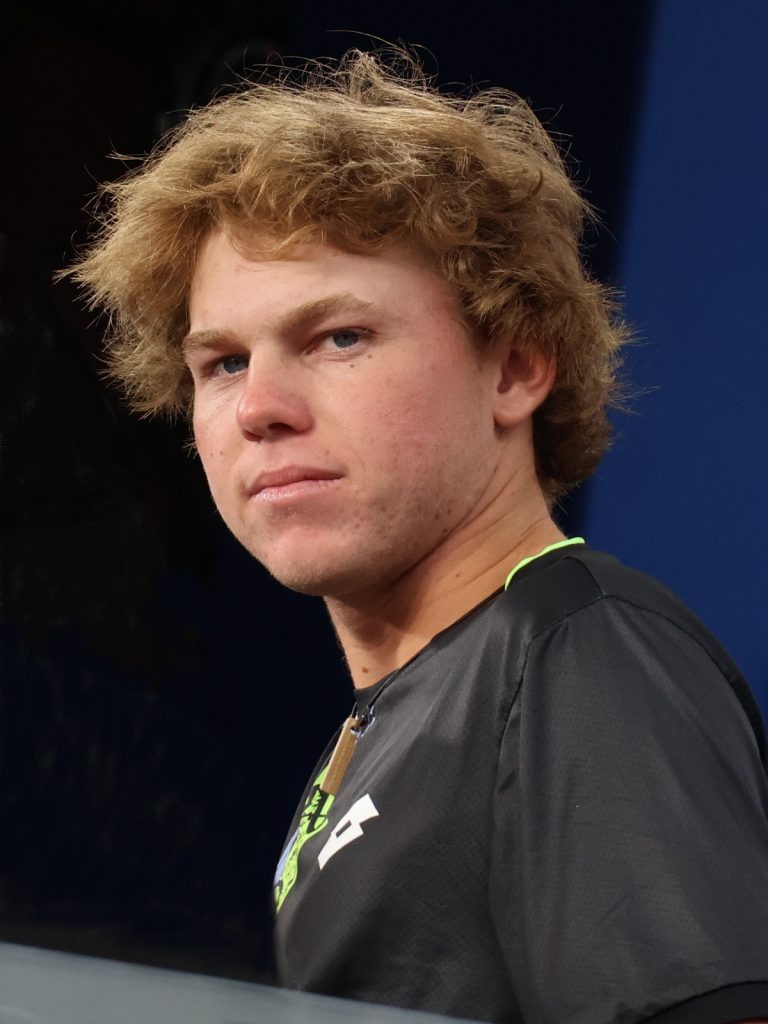 Alex Michelsen - теннисист из ATP
