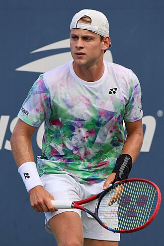 Zizou Bergs - ATP tennis player